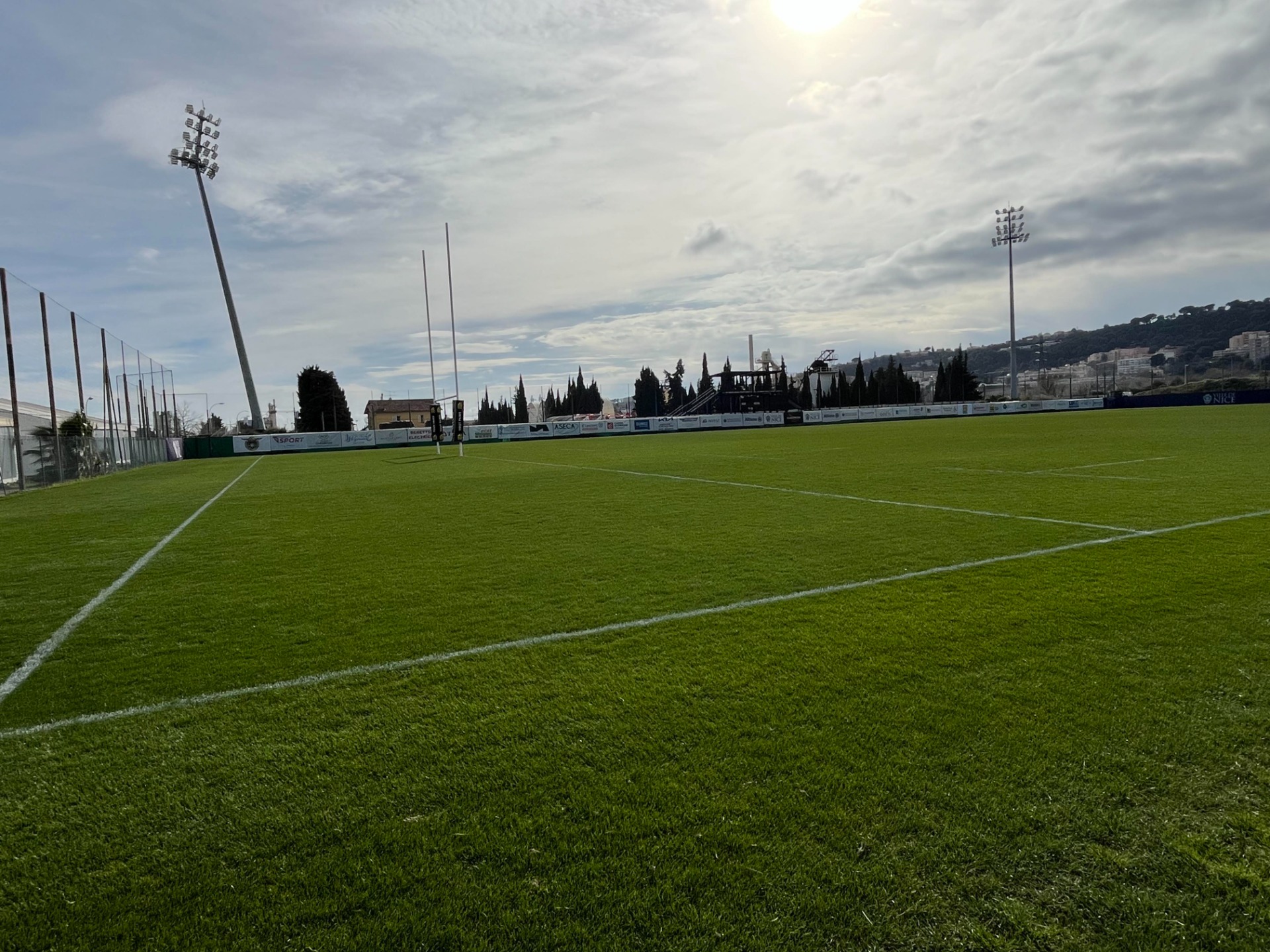  Le stade des Arboras a accueilli pendant deux jours les 256 meilleurs jeunes de 16 à 18 ans. © Q.B